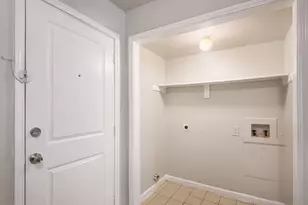 4940 Flamingo Rd, Fort Worth, TX 76119 - Photo 14