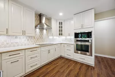 404 Point Royal Drive, Rowlett, TX 75087 - Photo 8