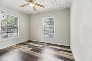 4419 Lawnview Ave, Dallas, TX 75227 - Photo 16