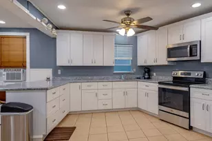 389 Hillcrest Cir, Gordonville, TX 76245 - Photo 10