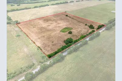 8486 County Road 1019, Wolfe City, TX 75496 - Photo 8