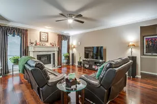 111 Evening Star Cir, Red Oak, TX 75154 - Photo 8