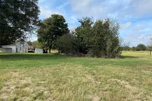 718 Ender Rd, Waco, TX 76706 - Photo 2