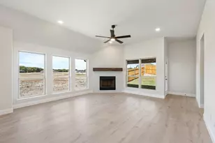 1606 Olivia Dr, Trenton, TX 75490 - Photo 18