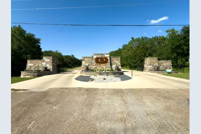 106 Lakeview Trail, Mabank, TX 75147 - Photo 2