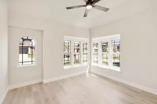 402 Atlas Cedar Dr, Glenn Heights, TX 75154 - Photo 6