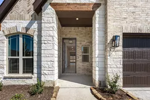 327 Atlas Cedar Dr, Glenn Heights, TX 75154 - Photo 4