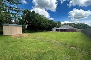 1974 County Rd 33900, Powderly, TX 75473 - Photo 22