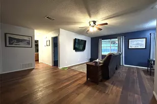 1974 County Rd 33900, Powderly, TX 75473 - Photo 4