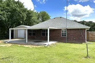 1974 County Rd 33900, Powderly, TX 75473 - Photo 30