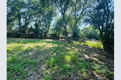 2719 S 27th, Waco, TX 76706 - Photo 24