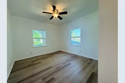 2719 S 27th, Waco, TX 76706 - Photo 22