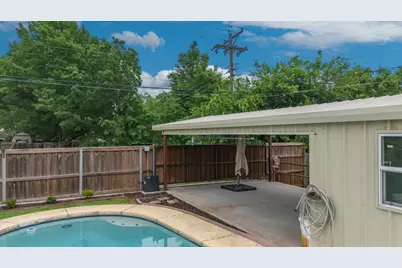 801 Cleveland, Greenville, TX 75401 - Photo 34