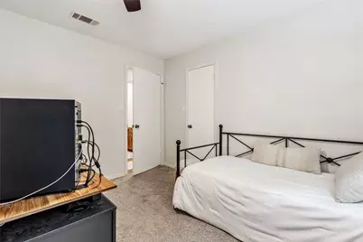 801 Cleveland, Greenville, TX 75401 - Photo 24