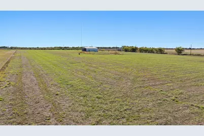 1881 Cobler Road, Collinsville, TX 76233 - Photo 14