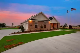 126 Range Ln, Decatur, TX 76234 - Photo 4