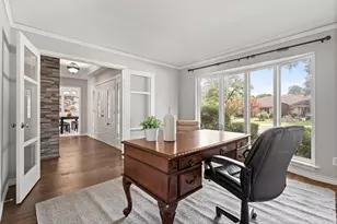 6349 Highgate Ln, Dallas, TX 75214 - Photo 22