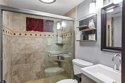 741 N Robinson Street, Cleburne, TX 76031 - Photo 12