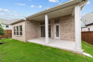 606 Lundy Ln, Mansfield, TX 76063 - Photo 2
