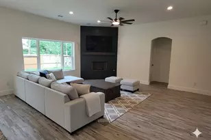 625 Atlanta St, Fort Worth, TX 76104 - Photo 4