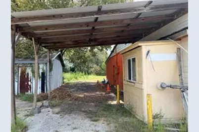 937 S State Highway 19, Emory, TX 75440 - Photo 2