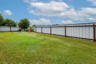 601 Houston School Rd, Red Oak, TX 75154 - Photo 16