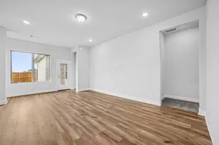 9808 Dahlia Blvd, Mesquite, TX 75126 - Photo 6