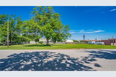 124 Anderson Street, Burleson, TX 76028 - Photo 24