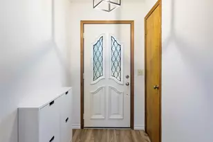 1201 Sandy Creek Dr, Allen, TX 75002 - Photo 2