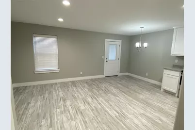 131 E Bond Street, Denison, TX 75021 - Photo 4