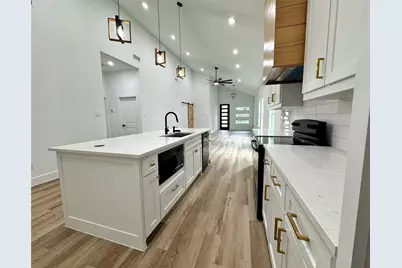 1224 Saint John, Greenville, TX 75401 - Photo 10