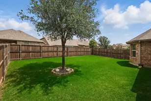 641 Rawlins Ln, Fort Worth, TX 76131 - Photo 28