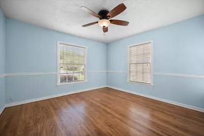 4525 Calmont Avenue, Fort Worth, TX 76107 - Photo 24