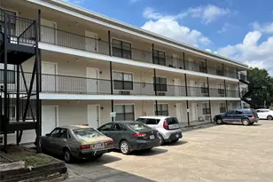 701 W Sycamore St, Denton, TX 76201 - Photo 2