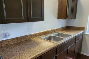 520 Sweetbriar Dr, Lewisville, TX 75067 - Photo 6