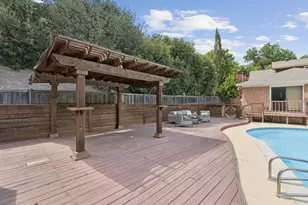 10816 Colbert Way, Dallas, TX 75218 - Photo 2