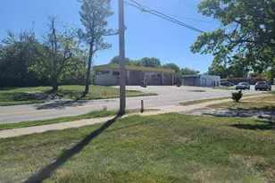 3936 Lee St, Greenville, TX 75401 - Photo 1