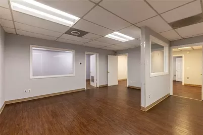 920 Bluebonnet Drive, Irving, TX 75060 - Photo 6