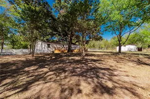 204 Rs County Road 1503, Point, TX 75472 - Photo 32