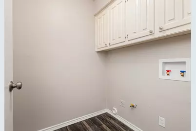 1017 Westminster Lane, Garland, TX 75040 - Photo 22