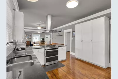 1942 Fairmount Avenue, Fort Worth, TX 76110 - Photo 12