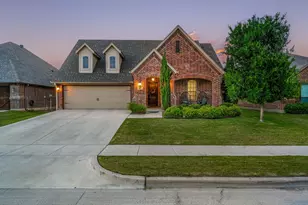 437 Sagebrush Dr, Aledo, TX 76008 - Photo 2