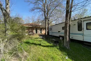 207 Co Rd 1739, Yantis, TX 75497 - Photo 1