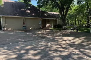 255 Chaparrals Run, Azle, TX 76020 - Photo 4