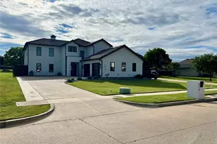 613 Wildcat Way, Kennedale, TX 76060 - Photo 2