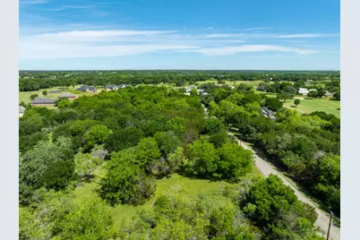 17145 Woodlawn Drive, Whitney, TX 76692 - Photo 14