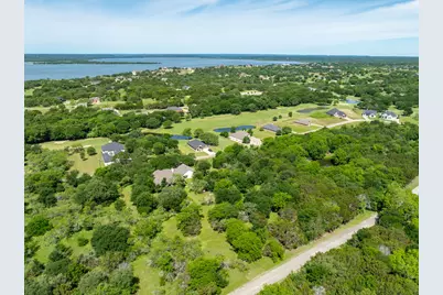 17145 Woodlawn Drive, Whitney, TX 76692 - Photo 12