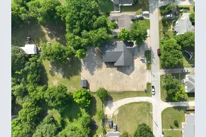 301 E Criddle Street, Waxahachie, TX 75165 - Photo 36