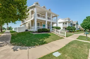 10028 Hanover Dr, Providence Village, TX 76227 - Photo 2