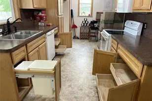 120 N 10th Ave, Teague, TX 75860 - Photo 28